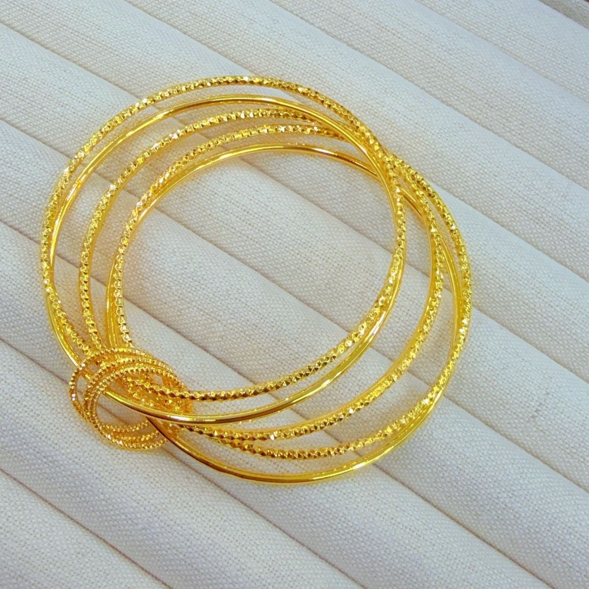 Buddha Girl Style Gold Bangles for Women – Lightweight Stacking Bracelets Set